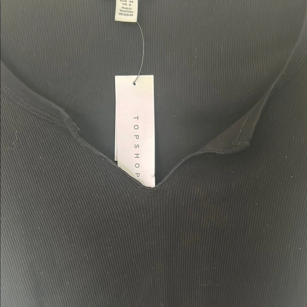 NWT TopShop black crop top - Picture 4 of 4